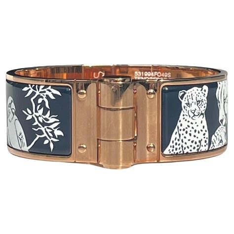 hermes tendresse feline tattoo hinged bracelet|Tendresse Feline Tattoo Hinged Bracelet .